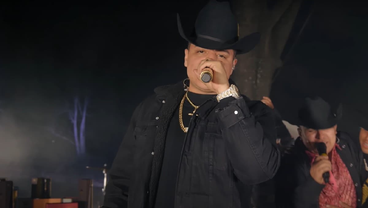 De trago en trago – Grupo Firme: letra y video oficial