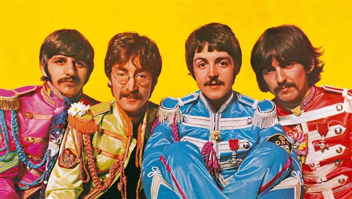¿Qué significa la portada de Sgt. Pepper’s Lonely Hearts Club Band de The Beatles?