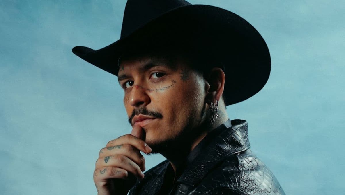 5 canciones de Christian Nodal para llorar en tu cuarto