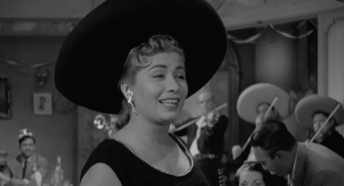 'Paloma Negra' de Lola Beltrán